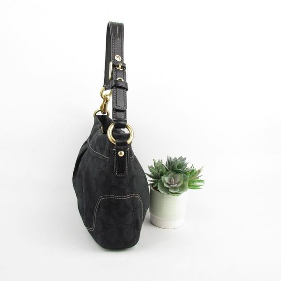 Authentic Coach Vintage  Black Signature Bag - Picture 4 of 10